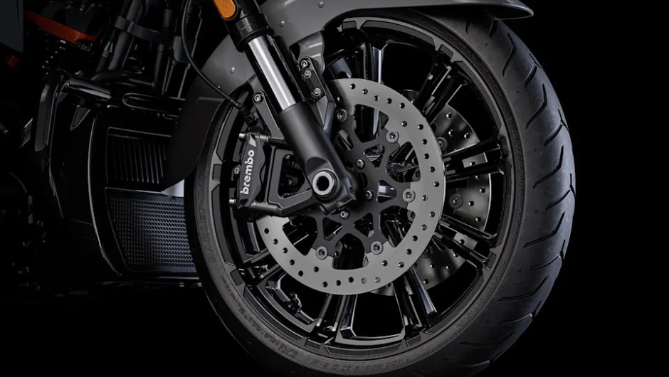 CVO™ Street Glide™ 2025